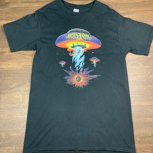 Boston Spaceship T-Shirt Sz Small